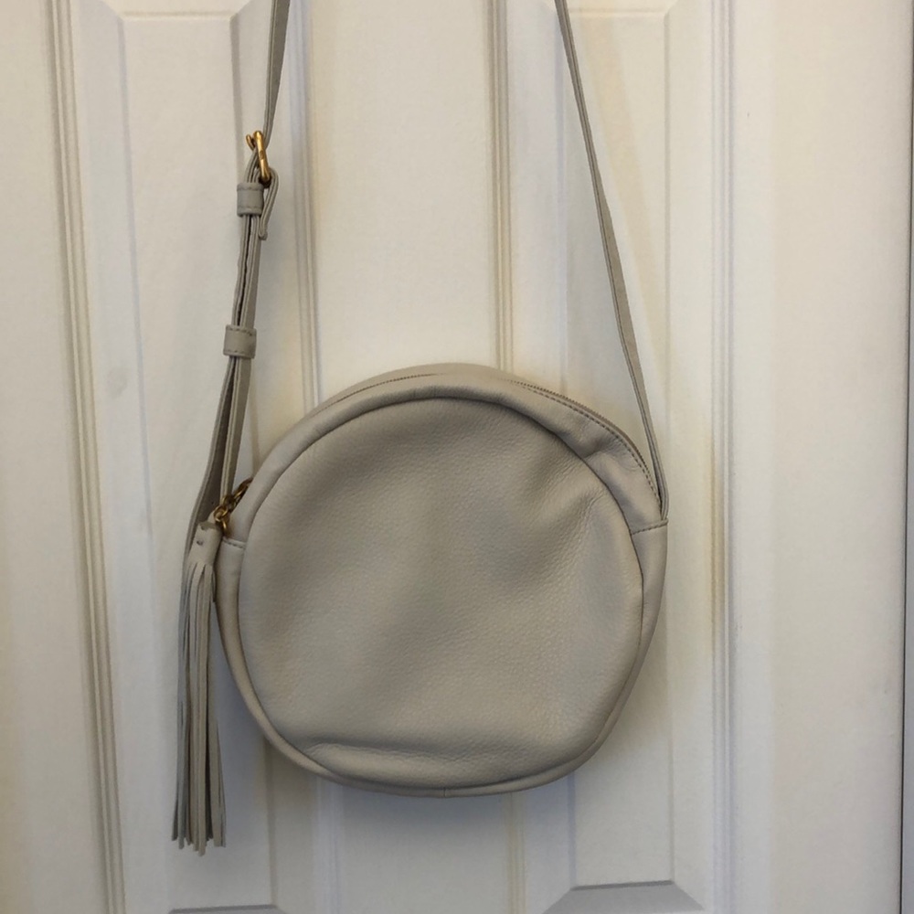 HOBO Groove Leather Bag.